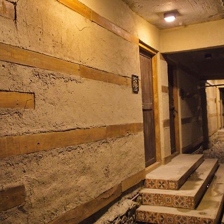 Baltistan Fort Skardu Resort מראה חיצוני תמונה